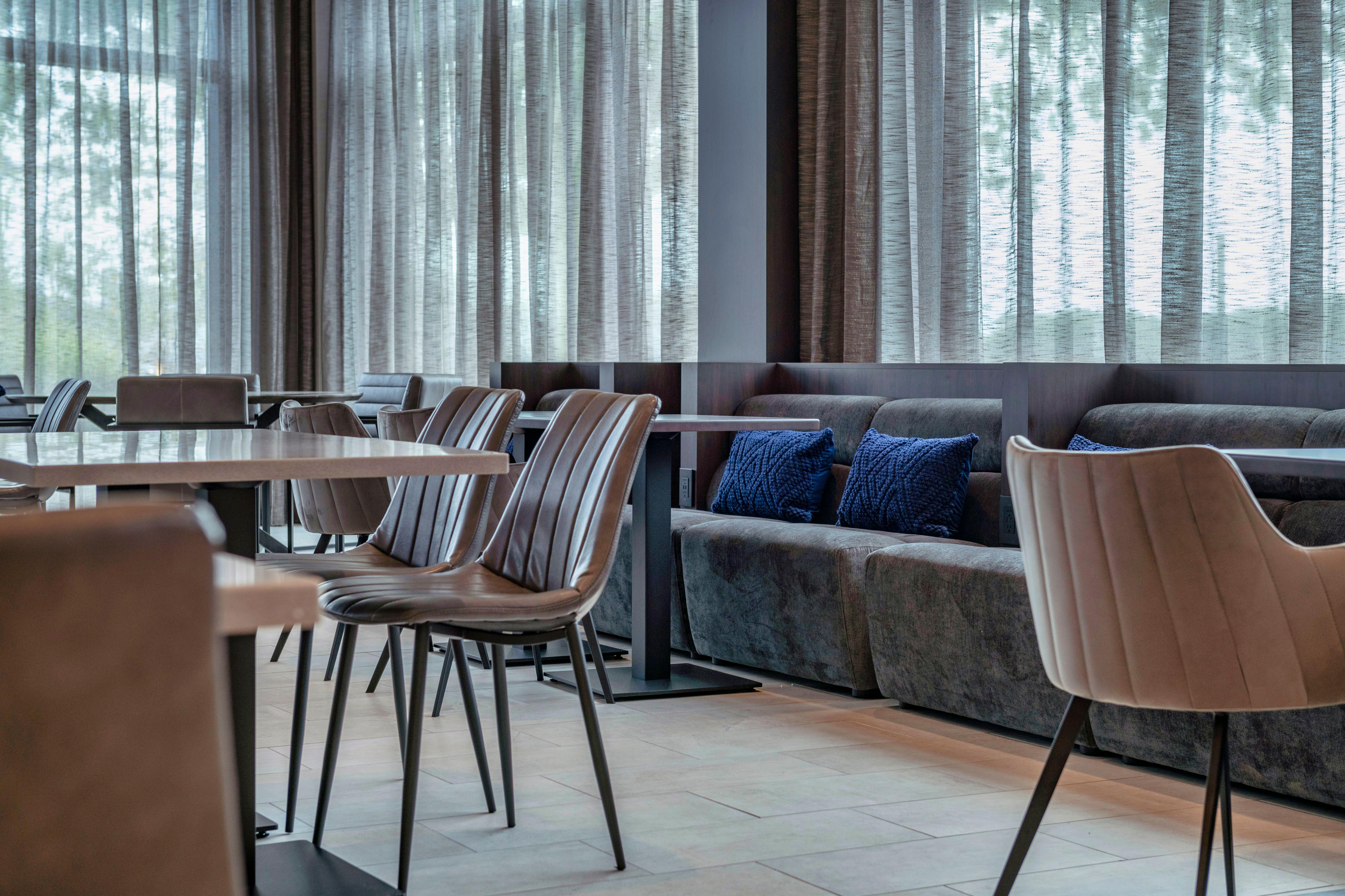 Holiday Inn Express - Boston Logan Airport - Revere By Ihg Экстерьер фото