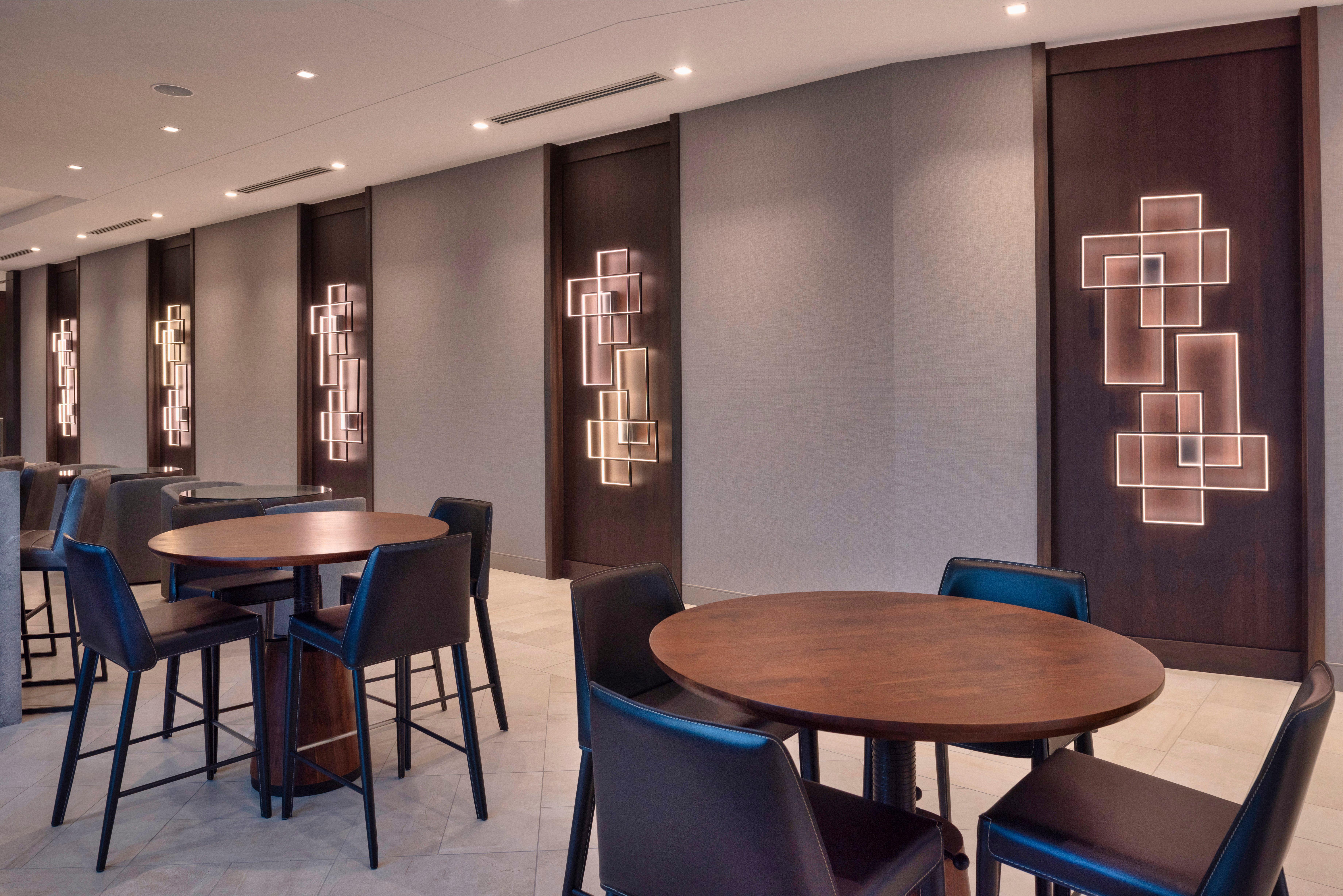 Holiday Inn Express - Boston Logan Airport - Revere By Ihg Экстерьер фото